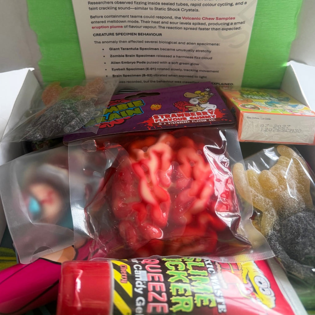 Mad Scientist Sweet Box | 10 Experiments | Kids Science Gift
