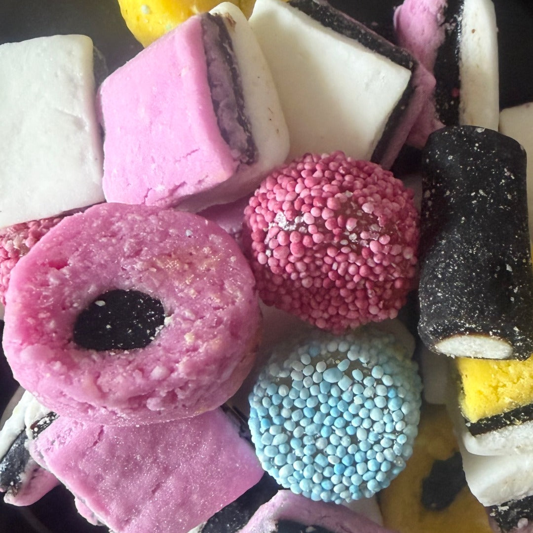 Premium Liquorice Allsorts Mix – soft fondant layers and classic liquorice shapes, hand-packed in small batches